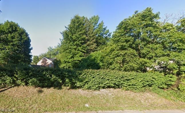 Property Photo:  2946 Ludlow Road  OH 44120 