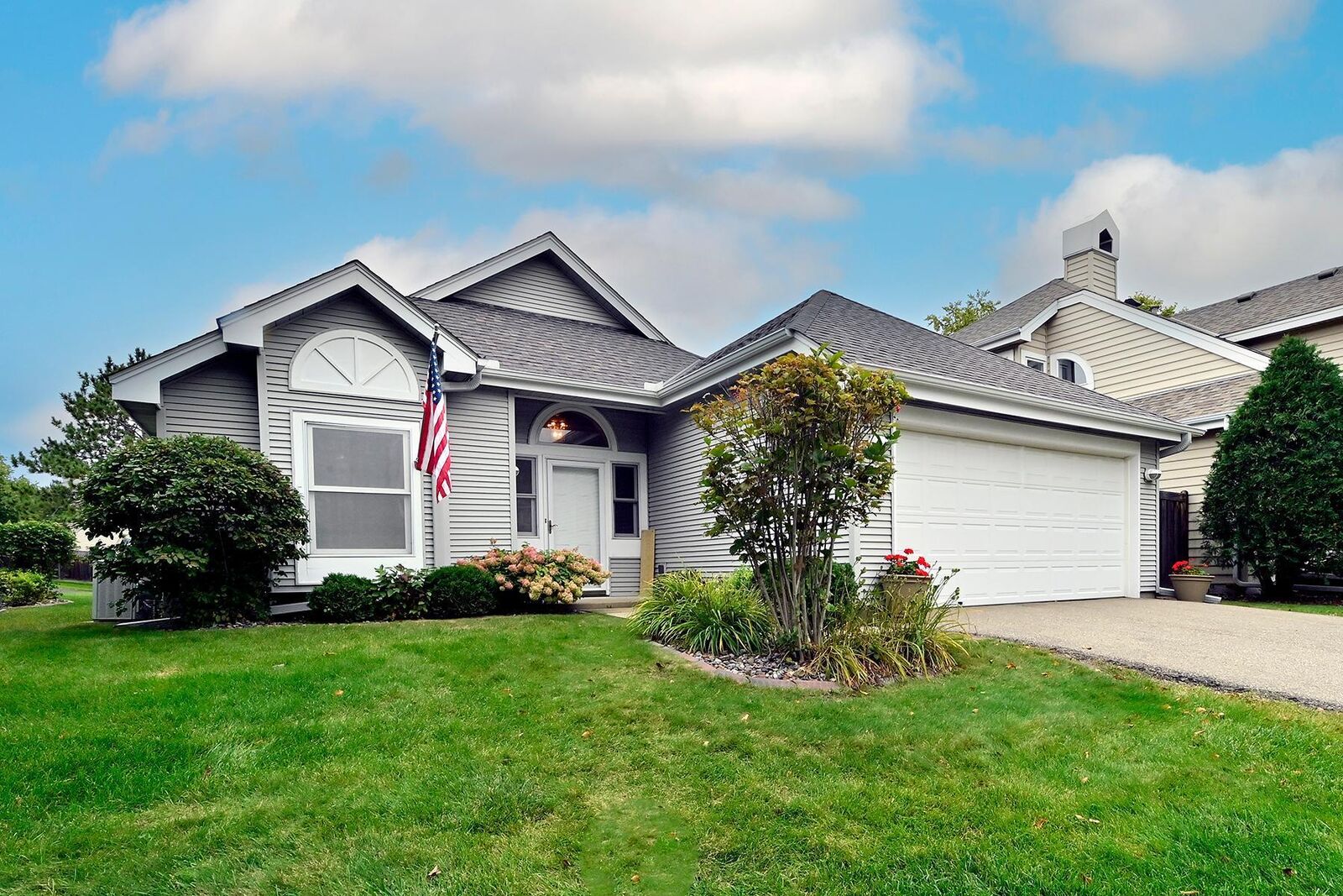Property Photo:  15800 16th Avenue N  MN 55447 