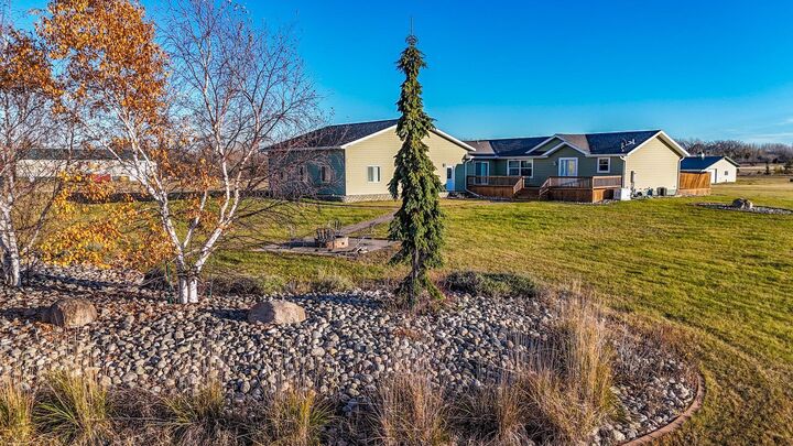 20371 180th Avenue N  Ulen MN 56585 photo