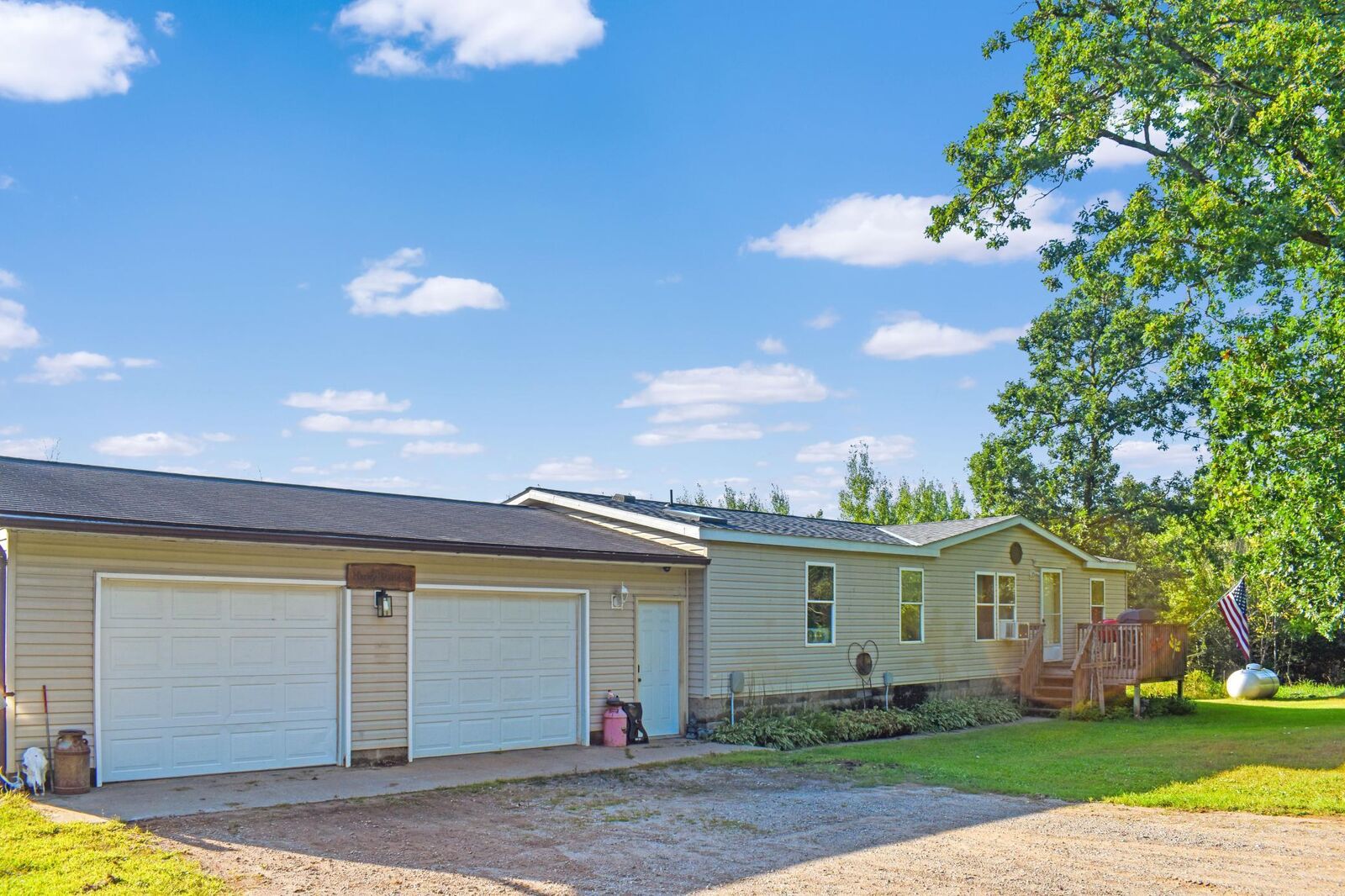 Property Photo:  15179 Demery Road  MN 56401 
