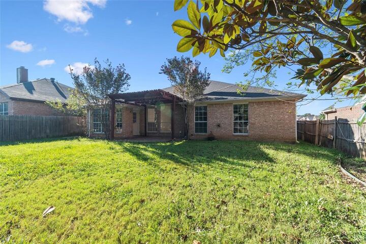 Property Photo:  1104 Brandy Station Road  TX 75052