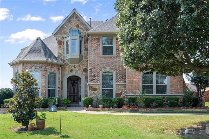 3203 England Parkway  Grand Prairie TX 75054 photo