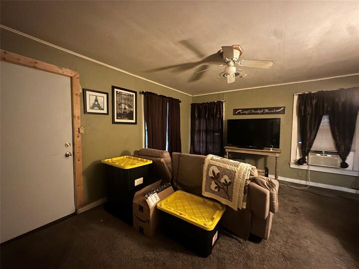 Property Photo:  365 24th Street SE  TX 75460 