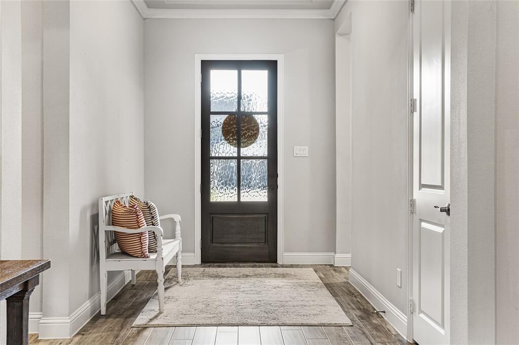 Property Photo:  1808 Scotney Court  TX 75009 