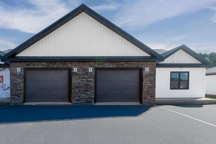 86 St. Clair Street  Summerside PE C1N 0L2 photo