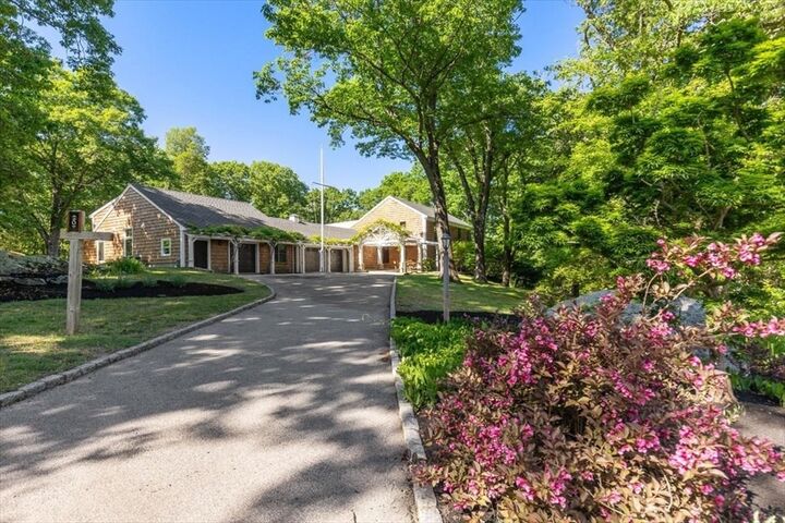 8 Evergreen Lane  Hingham MA 02043 photo