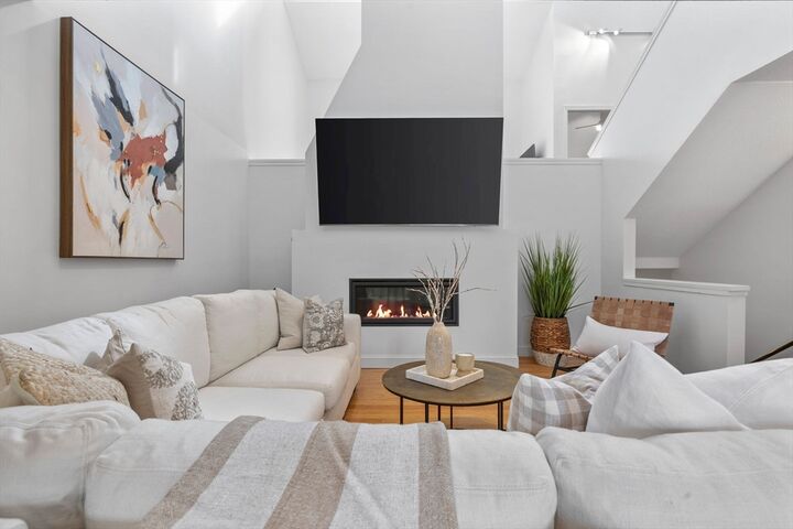 Property Photo: 903 Pine Brook Dr 903 MA 01960
