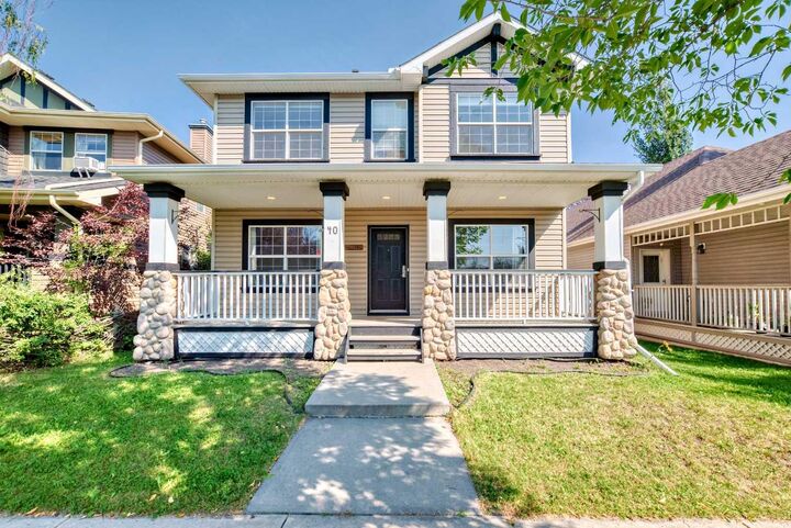 40 Prestwick Estate Way SE  Calgary AB T2Z 3Y9 photo