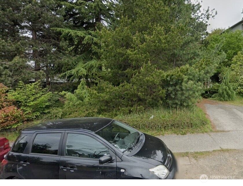 Property Photo:  2604 NE 82nd Street  WA 98115 