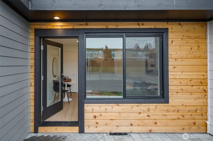 Property Photo:  9217 A  14th Avenue NW  WA 98117 