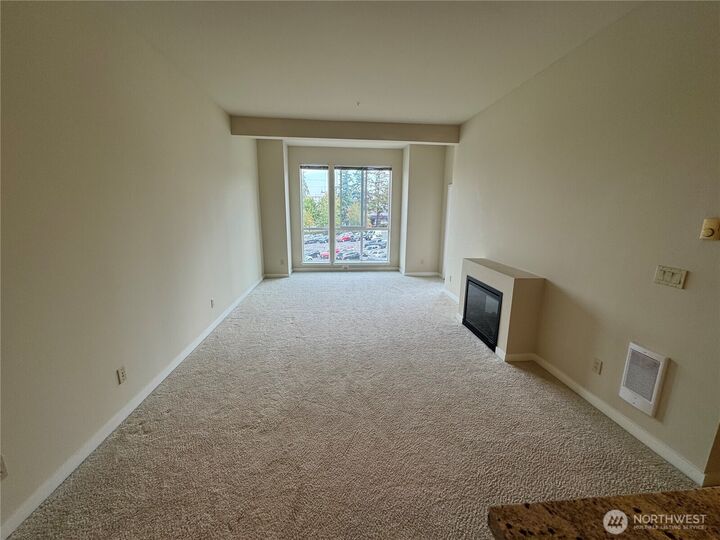 Property Photo: 2222 152nd Avenue NE 309 WA 98052