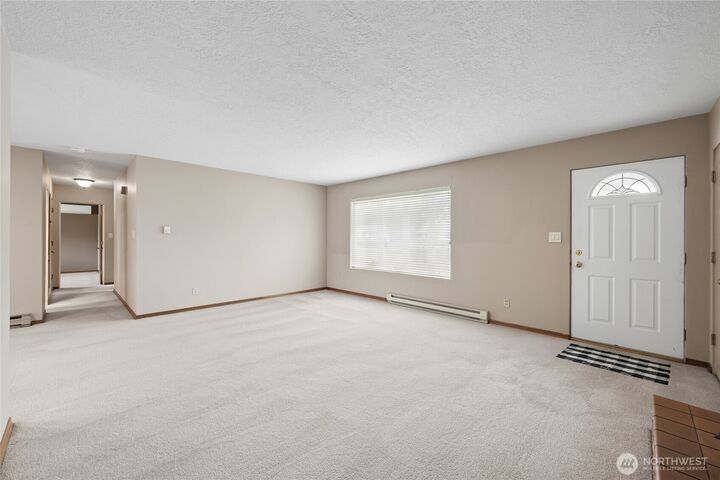 Property Photo:  2852  Magnolia Street  WA 98632 