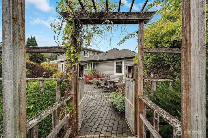 Property Photo: 1000 Madison Street WA 98368