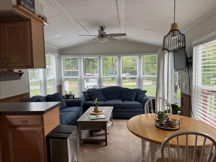 Property Photo:  413 Skyline Drive  WI 53534 