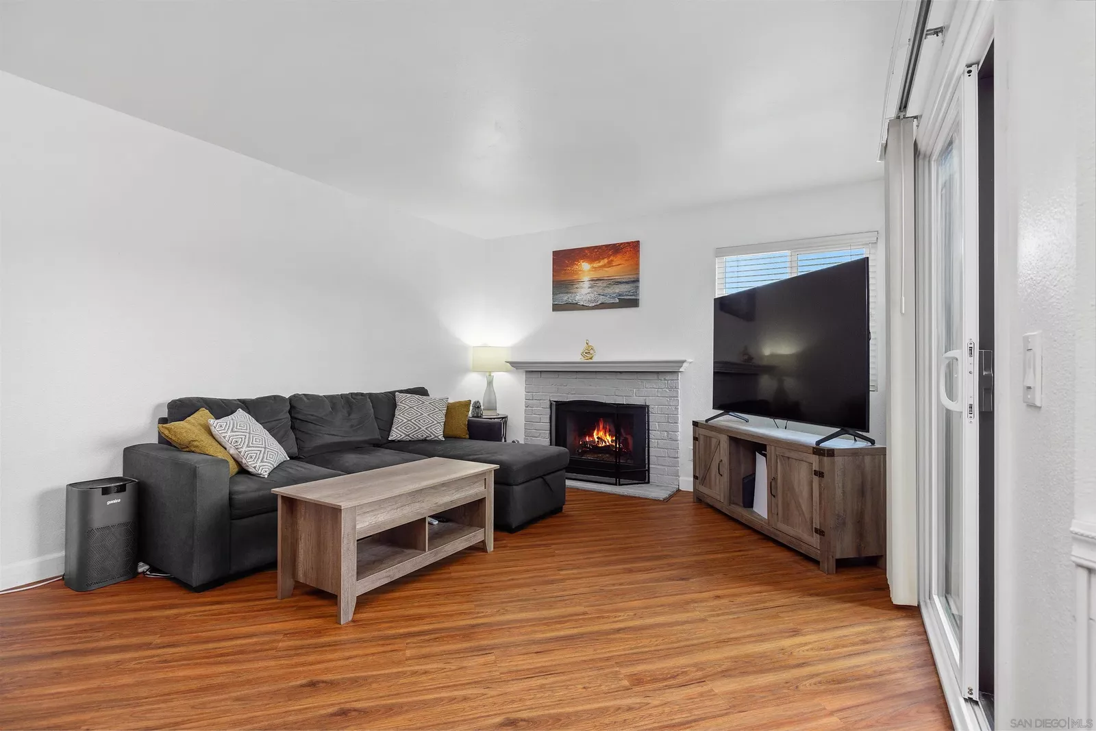 Property Photo: 2914 Elm Tree Ct CA 91978