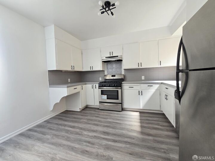 Property Photo: 135 Maddux Avenue CA 94124