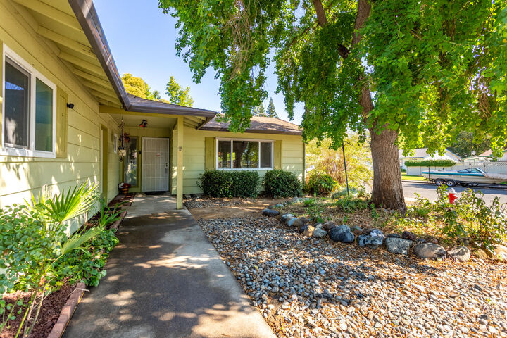 Property Photo: 2790 Pernie Trail CA 96001