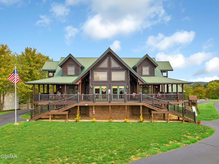 Property Photo: 838 Pinnacle Drive TN 37725