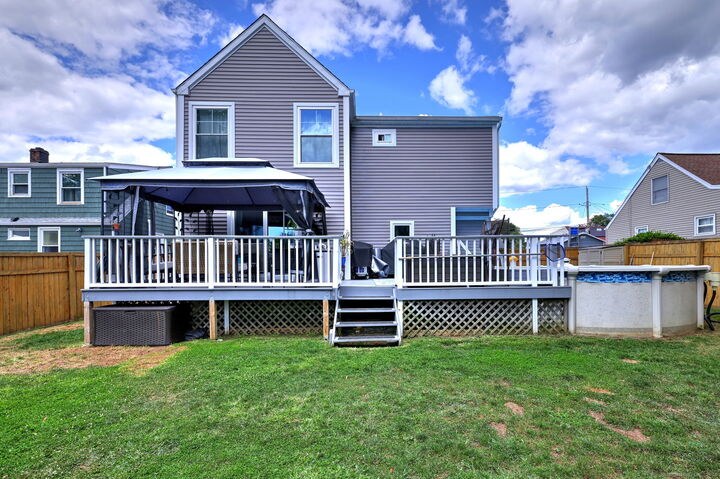 Property Photo: 48 Alden Place CT 06460