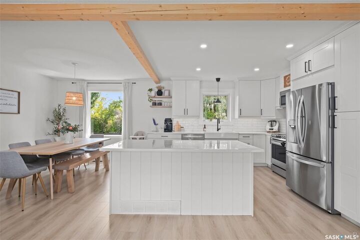 Property Photo:  840 Chester Place  SK S6V 6Y8 