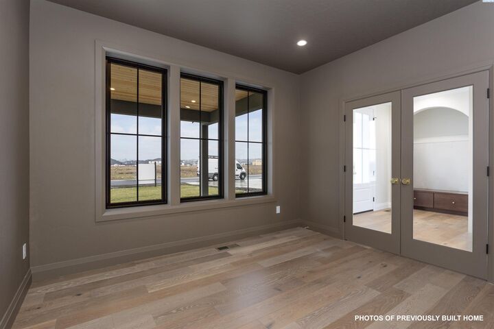 Property Photo: 1 Lily Lane WA 99301