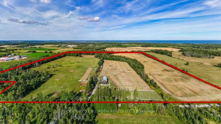 363 12 Line N  Oro-Medonte ON L0L 1T0 photo