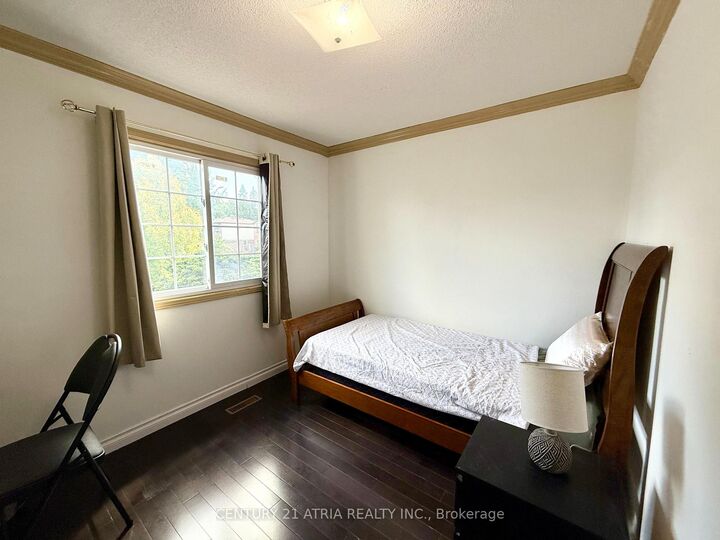 Property Photo:  2377 Belcaro Way  ON L5M 2M6 