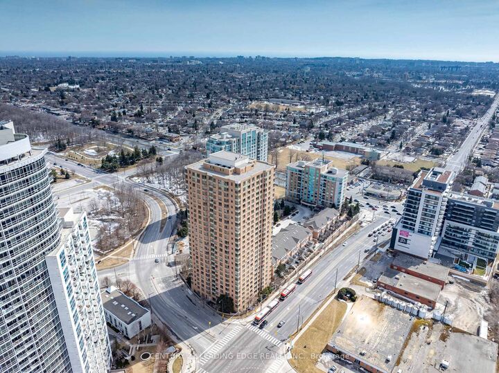 Property Photo:  115 Omni Drive 1509  ON M1P 5B4 