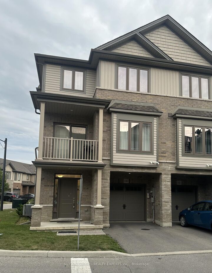 Property Photo: 77 Diana Av Avenue 140 ON N3T 0R6