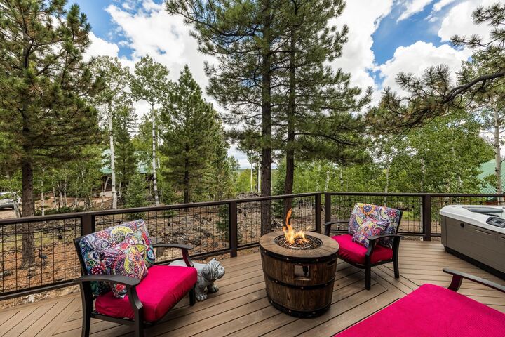 Property Photo: 4410 N Burr Circle UT 84762