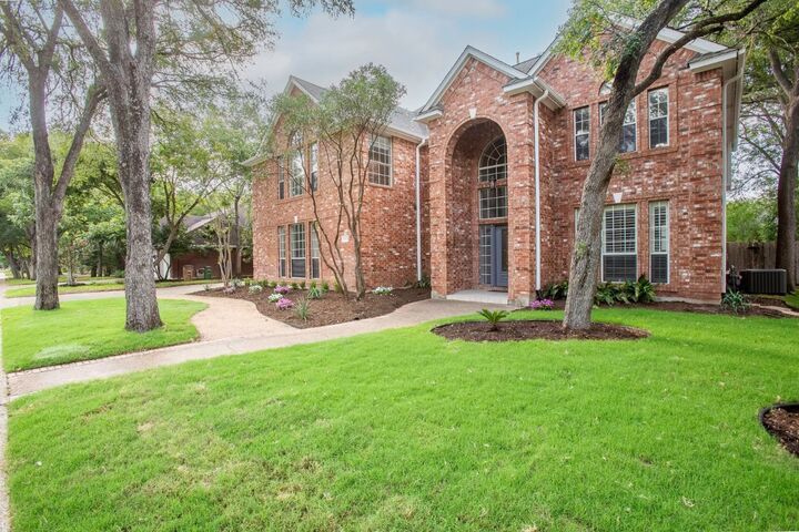 Property Photo: 10115 Pinehurst Drive TX 78747