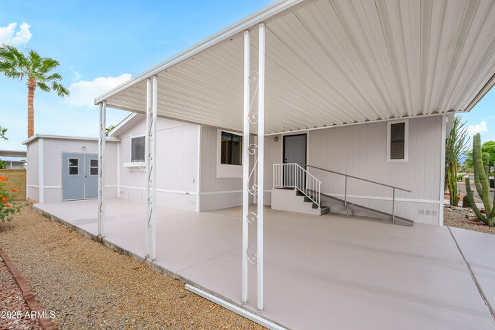 Property Photo:  17200 W Bell Road 1547  AZ 85374 