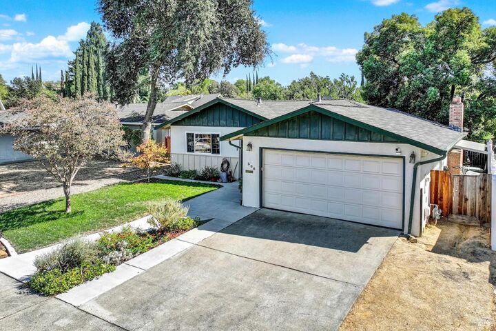 Property Photo: 306 Cascade Drive CA 95687