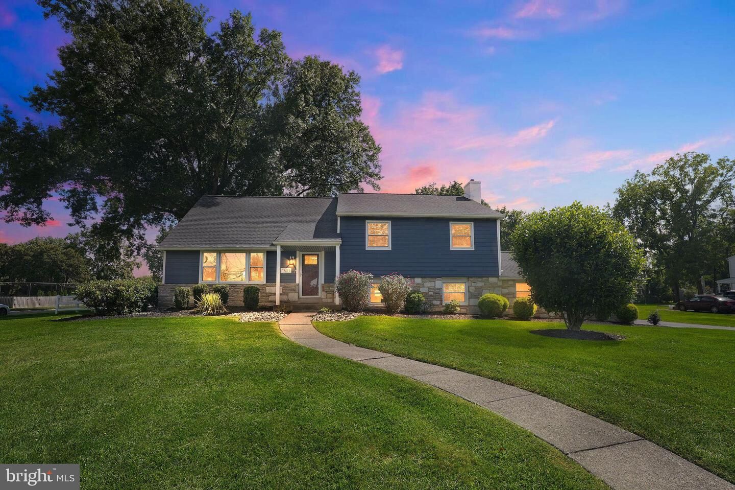 Property Photo: 1621 Jarrettown Road PA 19025
