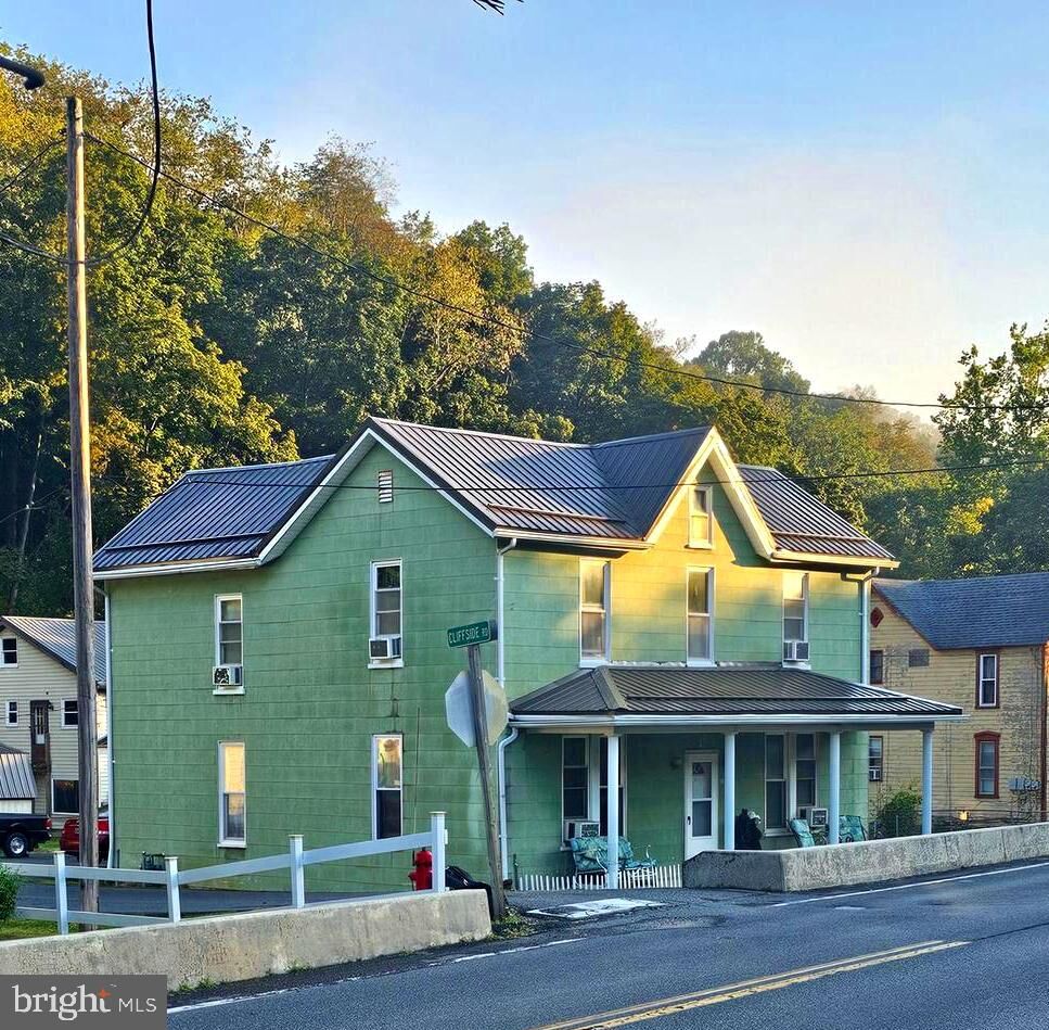 Property Photo: 15507 Mount Savage MD 21545