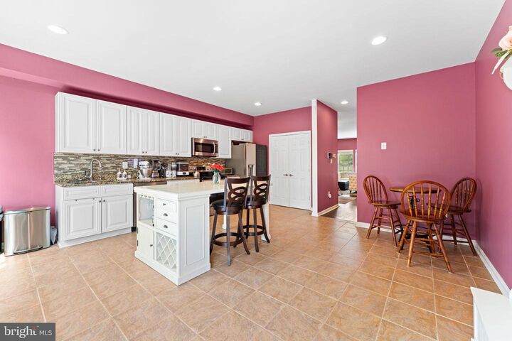 3988 Cressida Place  Woodbridge VA 22192 photo