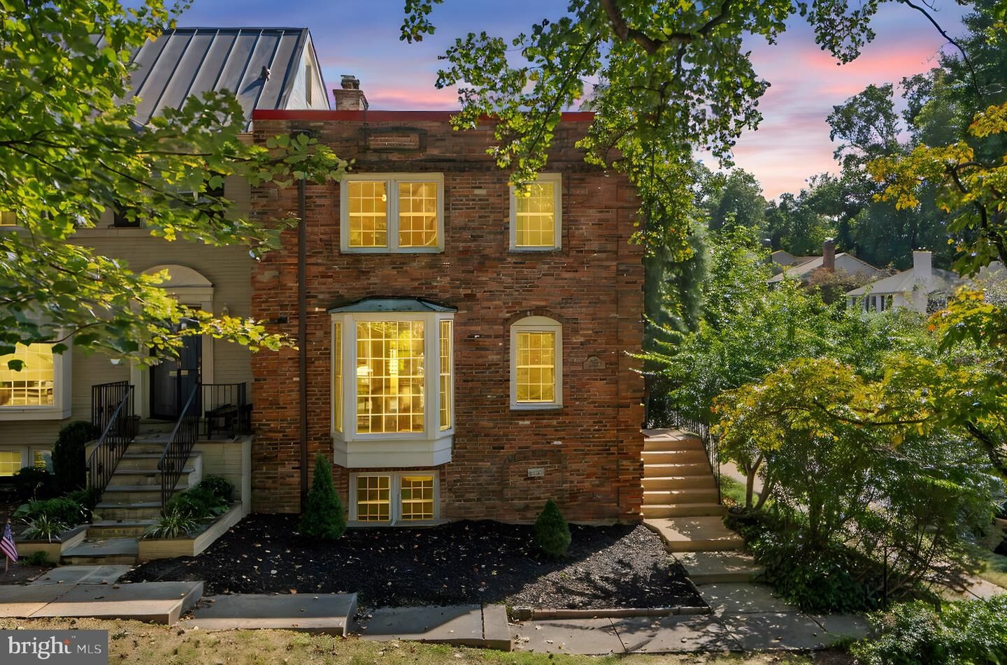 Property Photo: 6805 Baron Road VA 22101