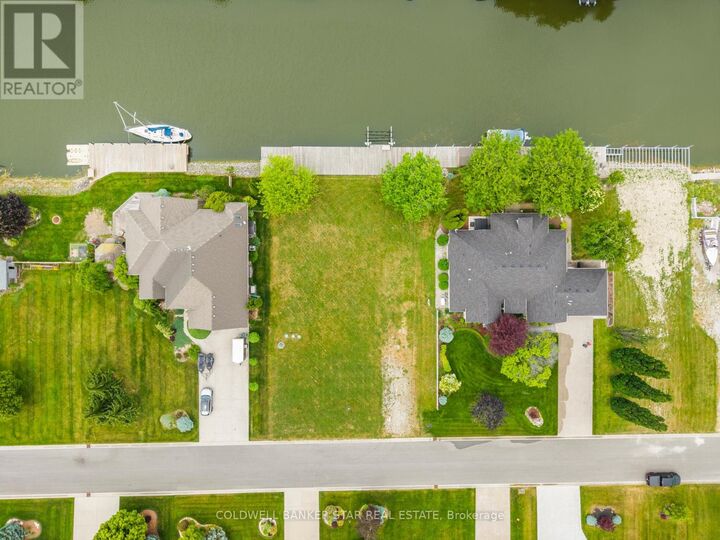 Property Photo:  19120 Crest River Avenue  ON N0P 2L0 