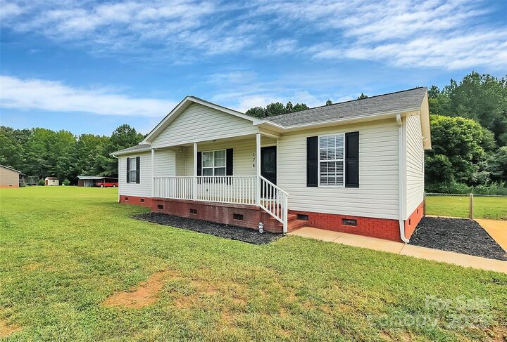 Property Photo: 178 Flushing Drive SC 29745
