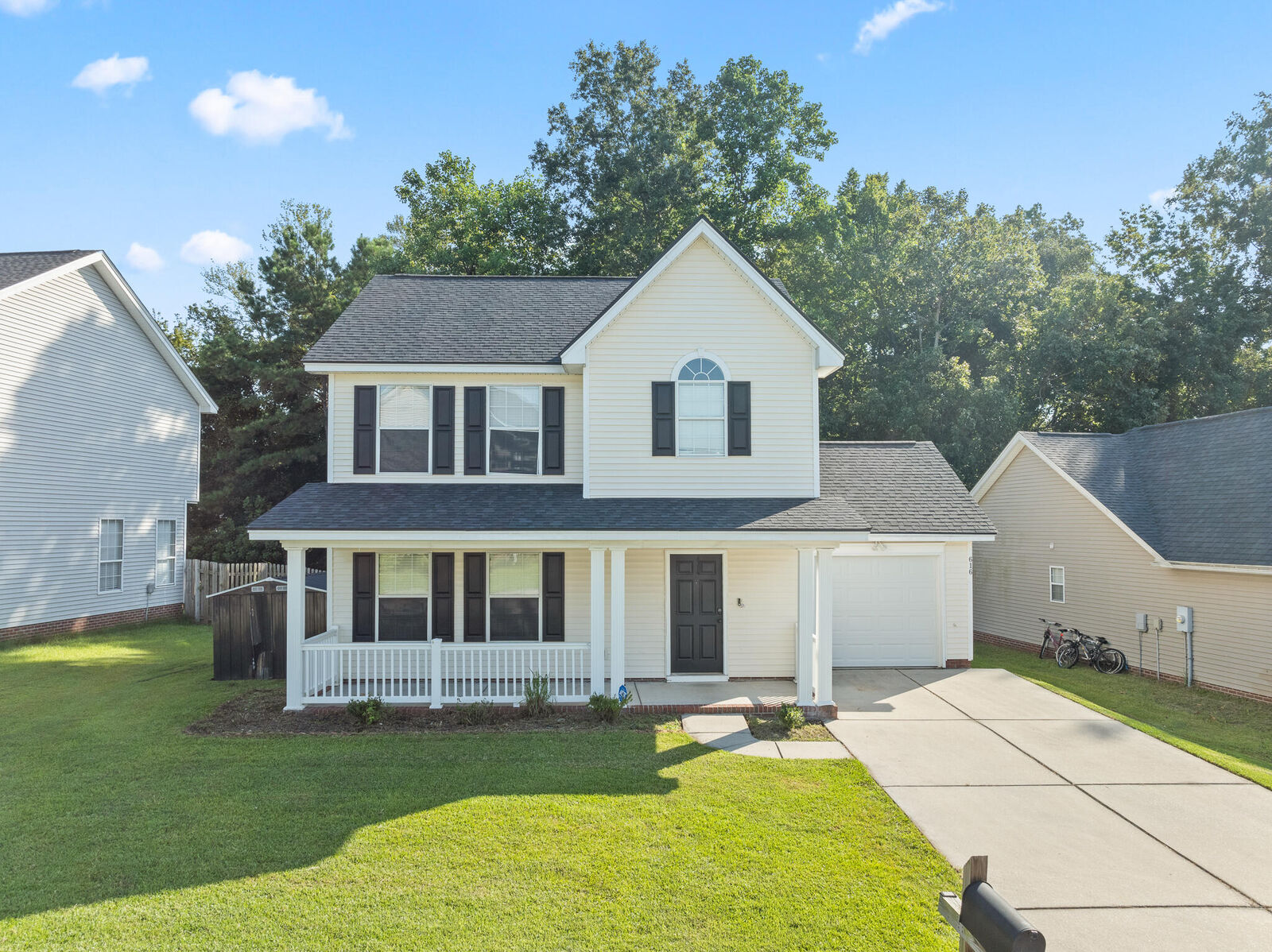 Property Photo: 616 Saint Ives Lane SC 29445