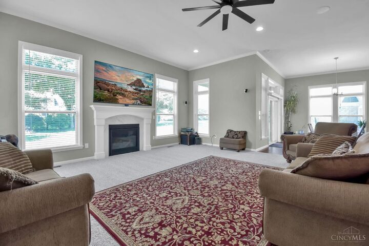 Property Photo: 8905 Suncrest Lane OH 45040