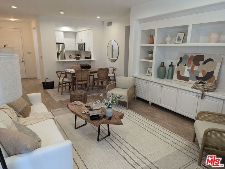 Property Photo:  7100 Playa Vista Dr  CA 90094 