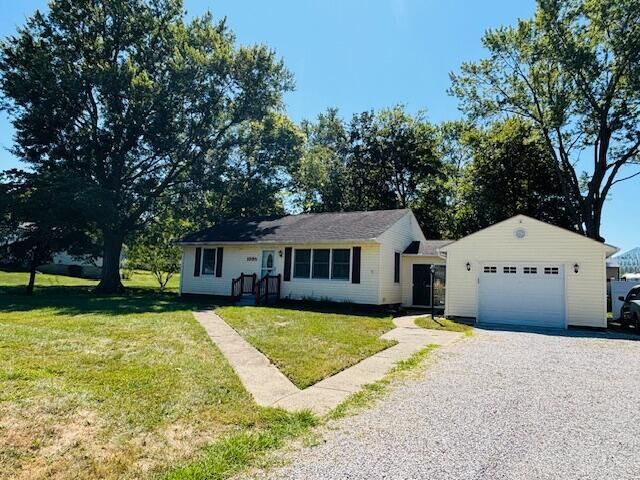1335 Grandview Avenue  Heath OH 43056 photo