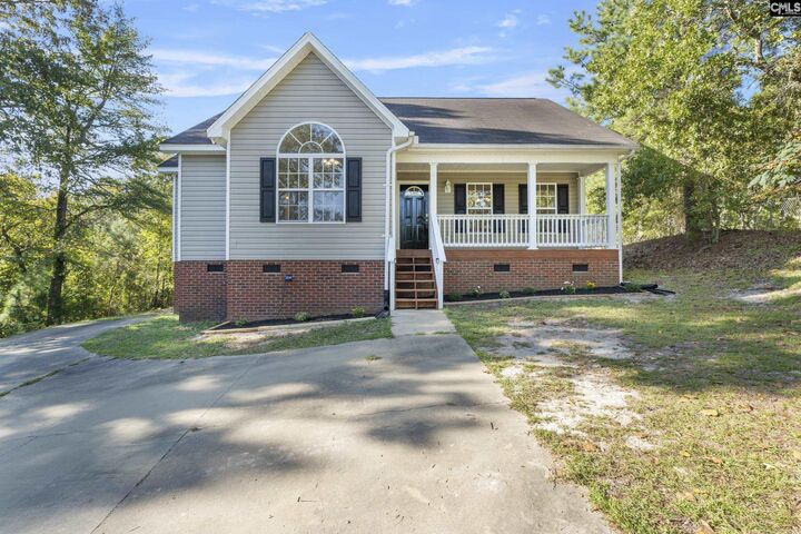 Property Photo: 617 Finch Court SC 29078