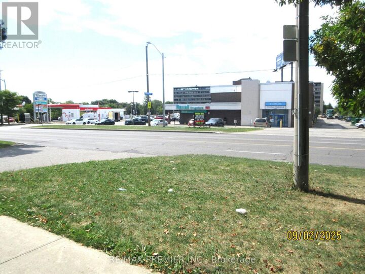 Property Photo:  4673 Jane Street 623  ON M3N 2L1 