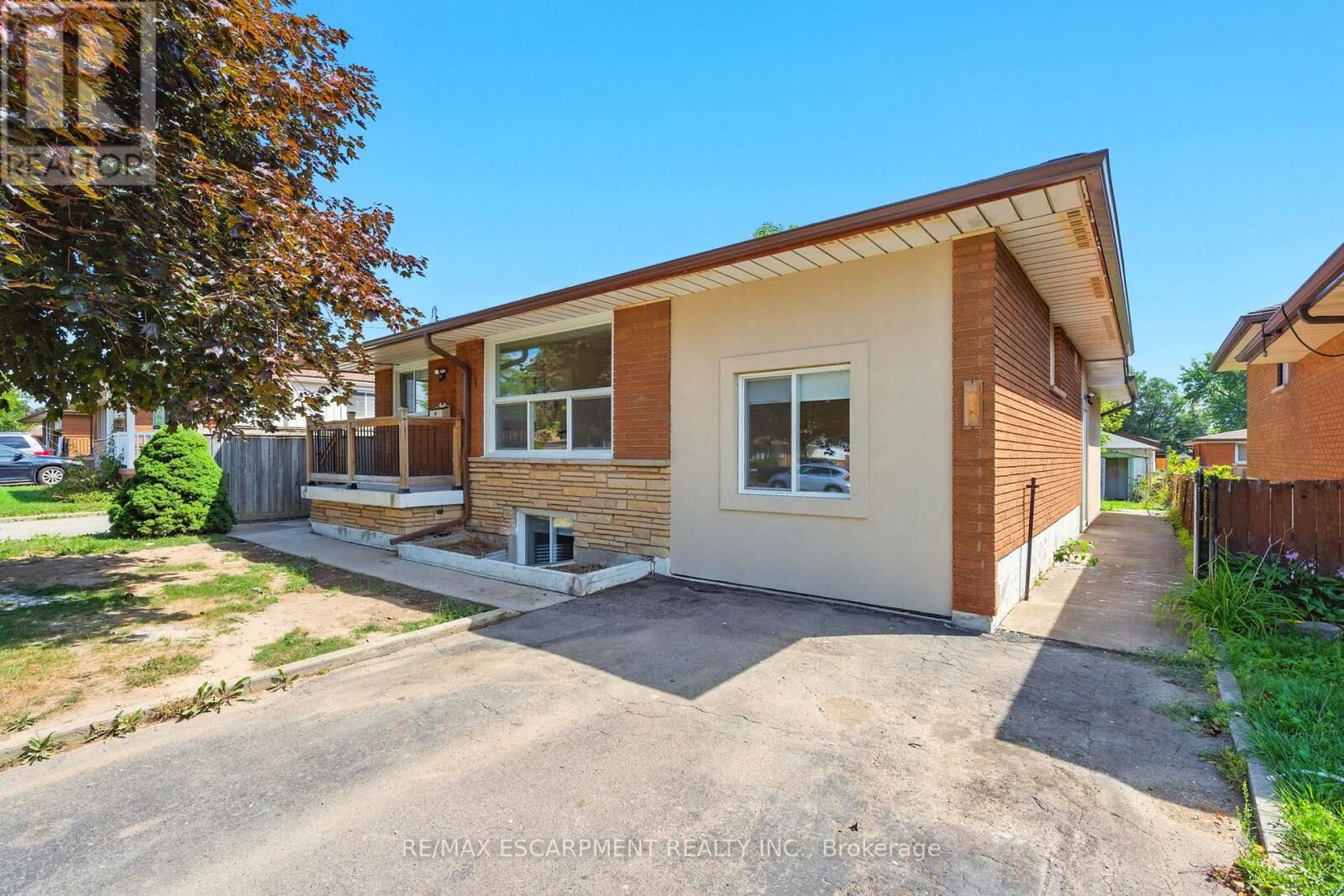 Photo de la propriété: 929 Upper Ottawa Street B ON L8T 3V6