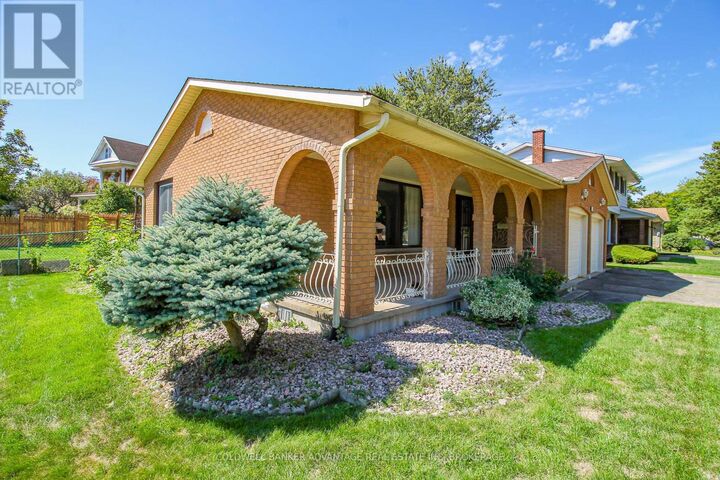 Property Photo: 167 Loyalist Drive ON L3C 6A3