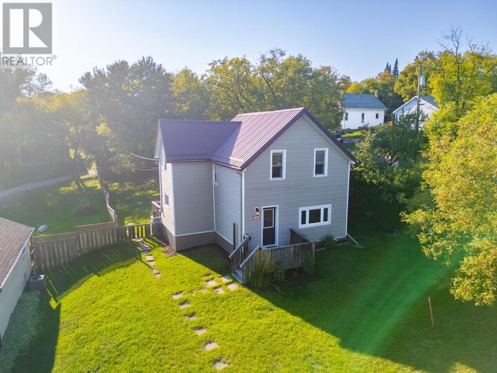 136 Mellick Avenue  Kenora ON P9N 3C5 photo