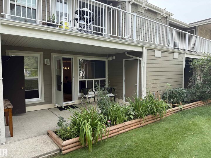 11154 18 Avenue NW  Edmonton AB T6J 4T9 photo