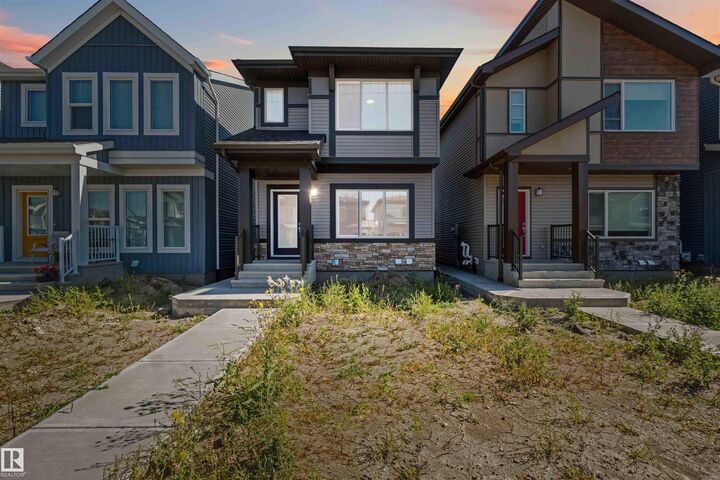 2815 193 Street NW  Edmonton AB T6M 3B2 photo